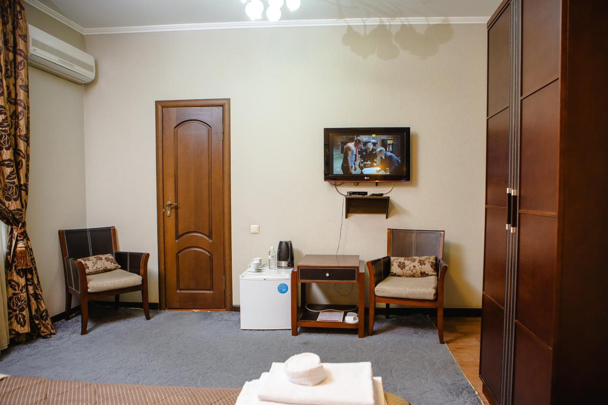 Totem Hotel Шымкент Экстерьер фото